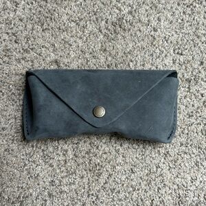 Leather glasses case